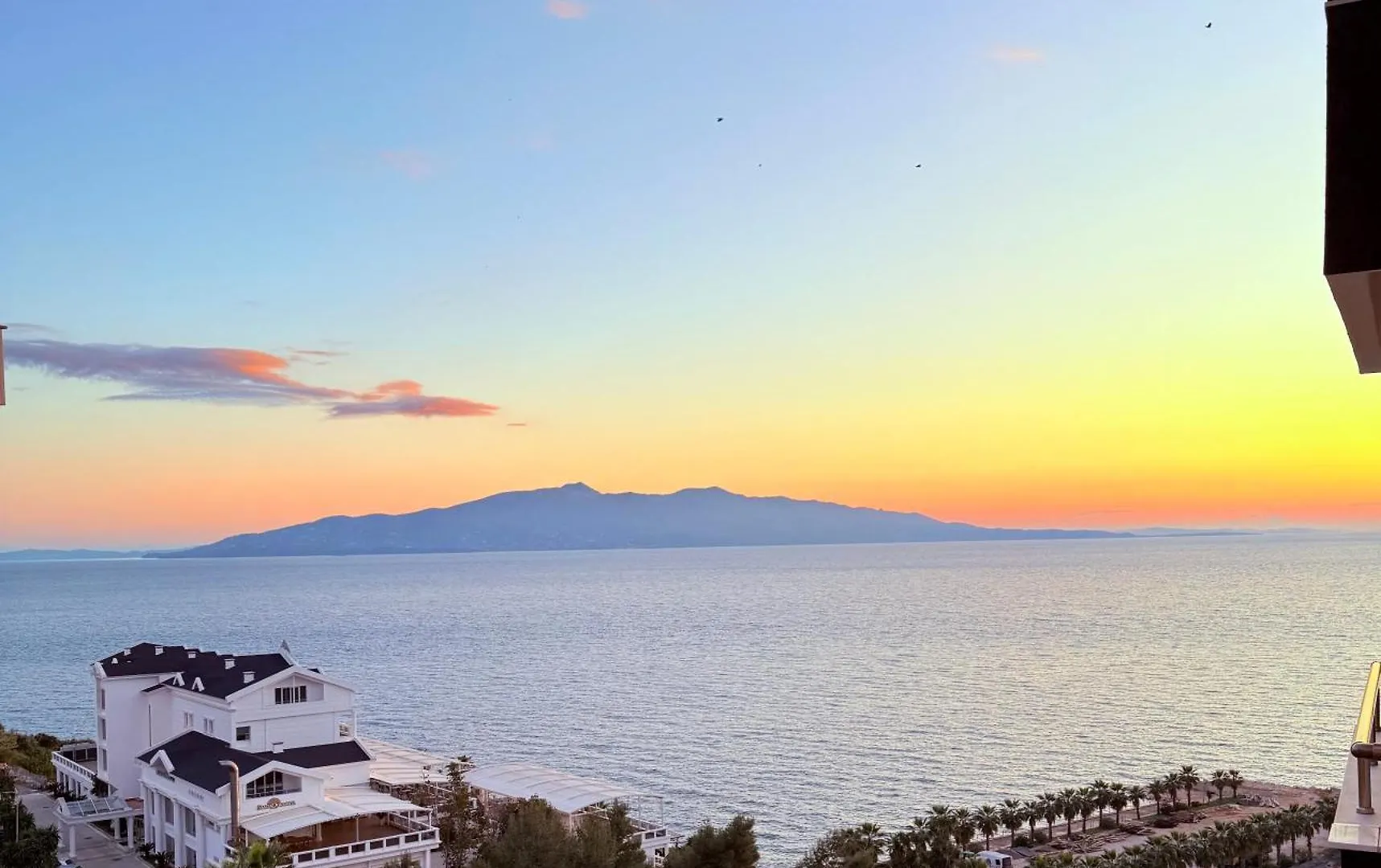 Helia Seaside Hotel Sarandë