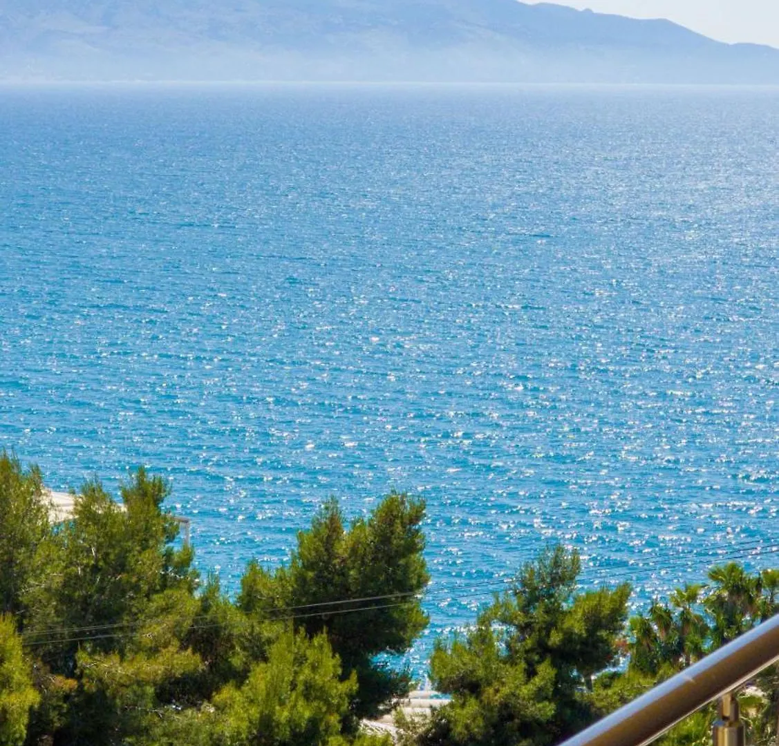 Helia Seaside Hotel Sarandë