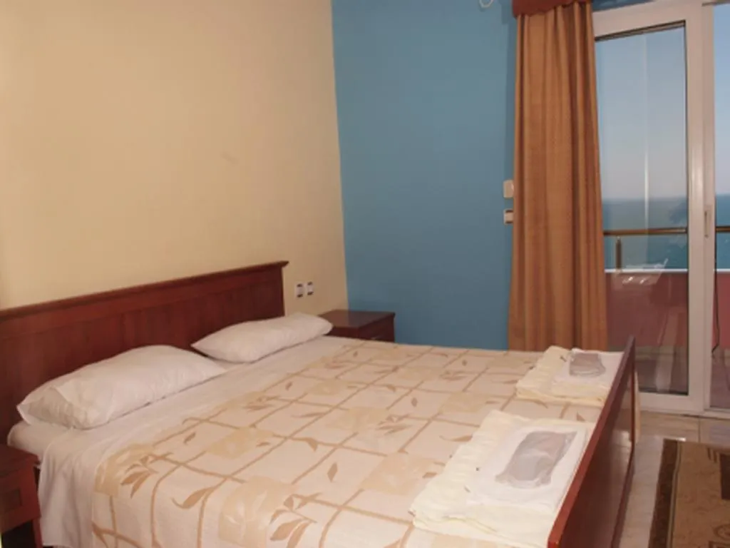 ****  Helia Seaside Hotel Saranda Albánia