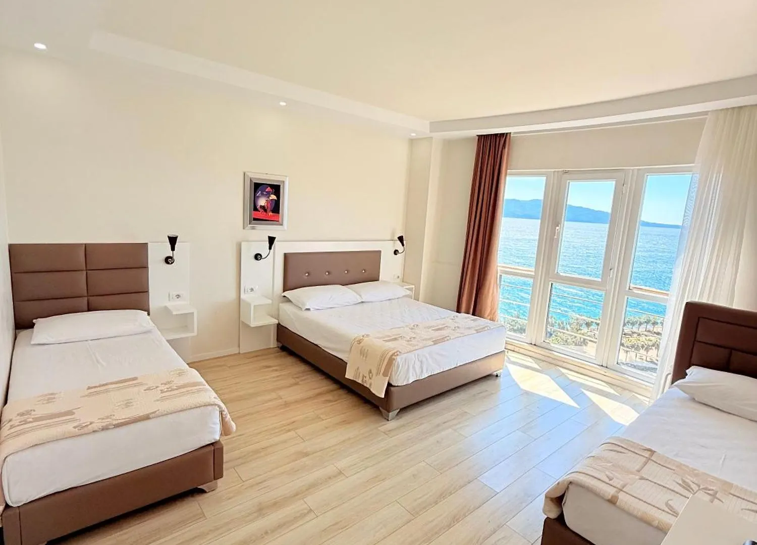 Helia Seaside Hotel Saranda