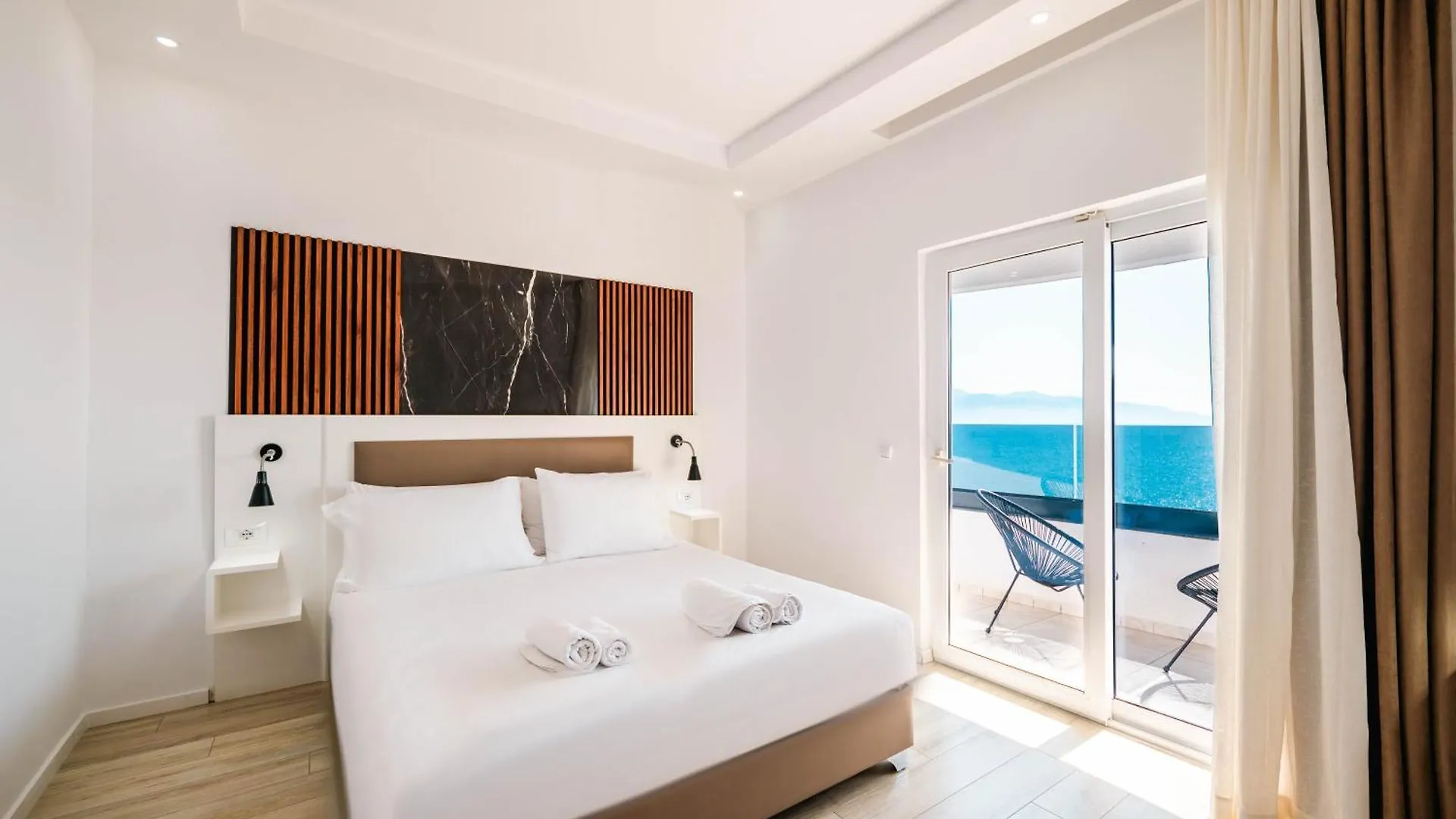 Helia Seaside Hotel Sarande